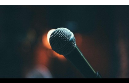 Комики проездом