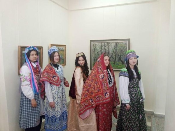 Лекция–дефиле «Этнокод»