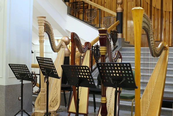 Концерт «Весенняя арфа»