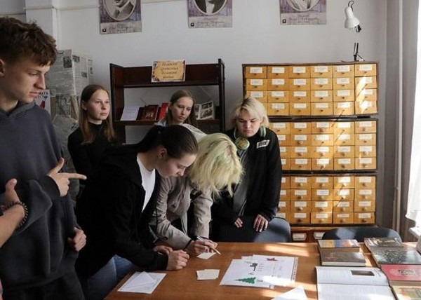 Интеллектуальная игра «Страницы приключений»