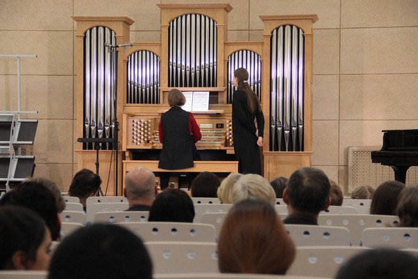 🎶 Концерт органной музыки в ДМШ № 7 имени С. В. Рахманинова! 🎶