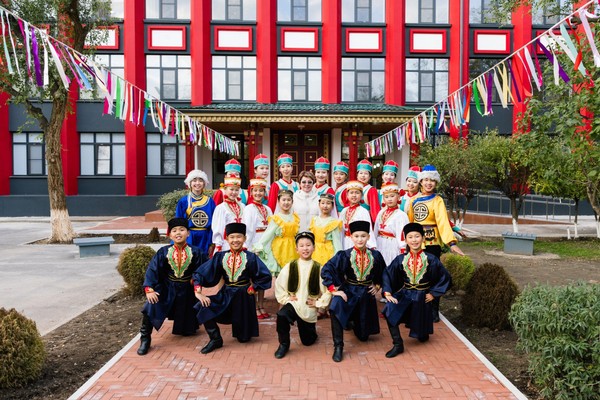 Концертная программа ансамбля «Тюльпанчик»