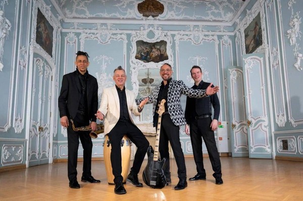 Программа «Огненный проект Juan Horlendis band. Русско-кубинский джаз»