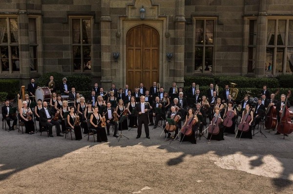 Концерт «Сказки с оркестром. Оркестровая яма»