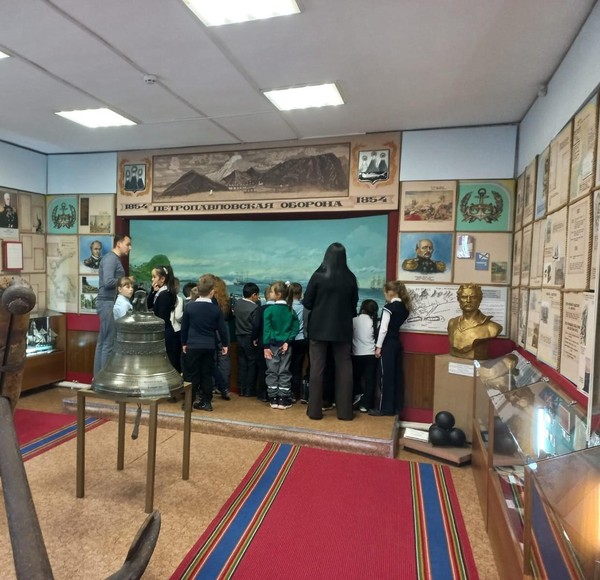 Памятники, посвящённые Героической обороне Петропавловского порта в 1854 год