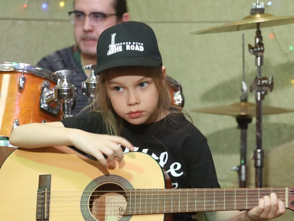 Мастер-класс для детей «Гитара для начинающих: шаг за шагом»