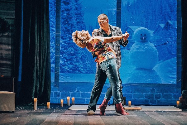 Спектакль «Снежный вальс»