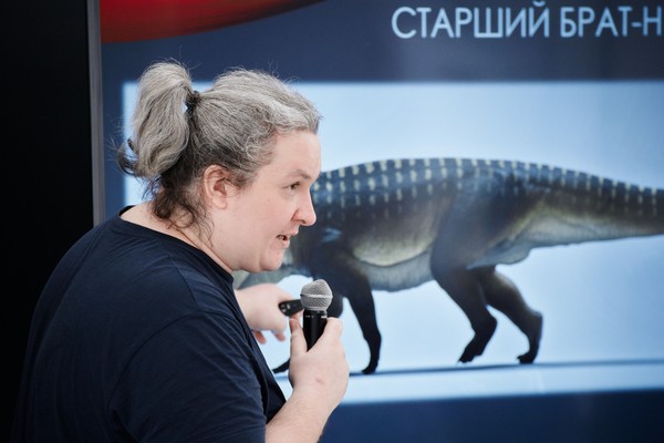 Поведение динозавров, или Почему тираннозавр перебежал дорогу