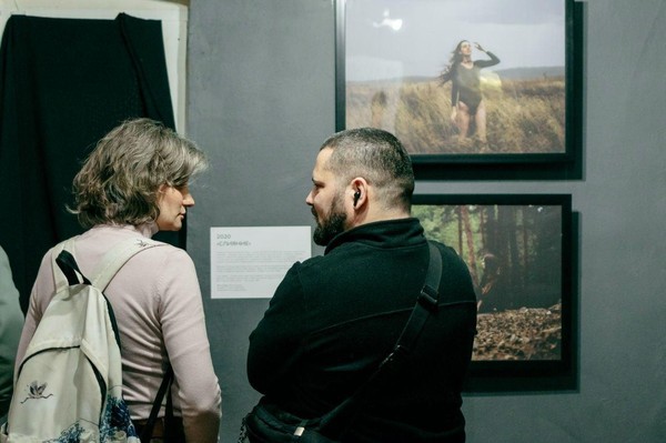 Кураторская экскурсия по выставке «Фотография как хроника: антропология доверия»