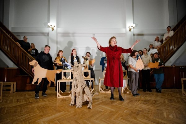 Спектакль «Коты, коровы, собаки и другие люди»