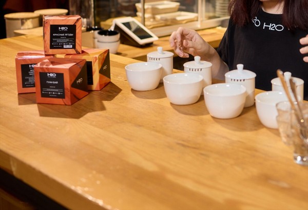 Технология изготовления и производство светлых улунов из Аньси, провинция Фуцзянь, Китай