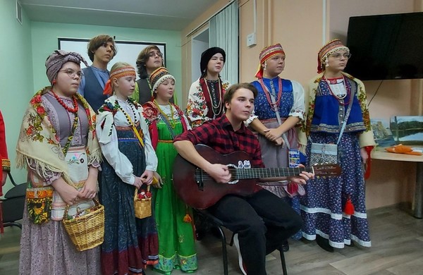 Литературно-музыкальная программа «Мелодии народов под одной крышей»