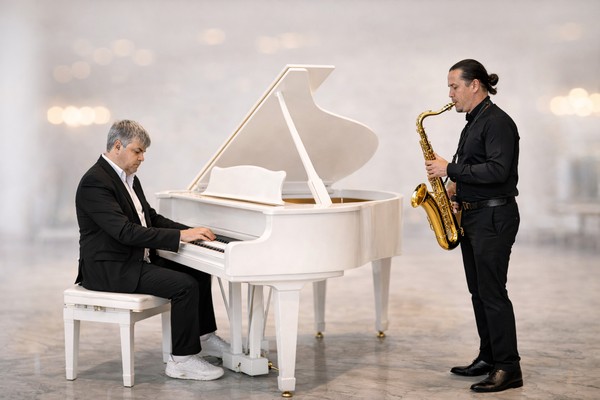 Рояль и саксофон: там, где кончаются слова и начинается музыка