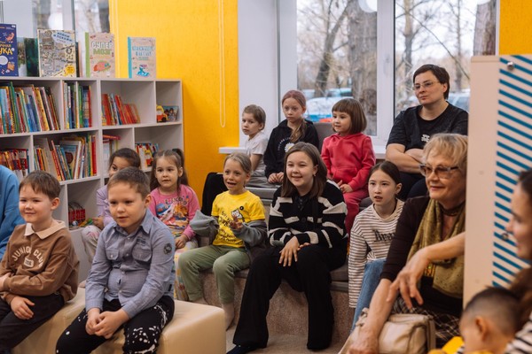 Семейный читай-зал «Диалоги с Севером: встреча с писательницей Зинаидой Лонгортовой»