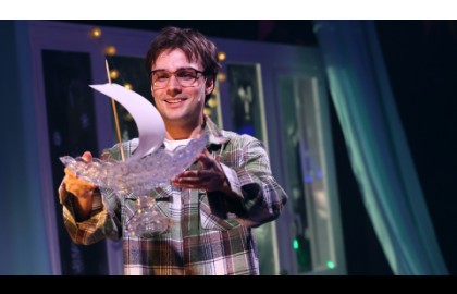 Папина елка. Комедия про приключения Арлекина, Пульчинеллы и Коломбины, которые сдавали экзамены