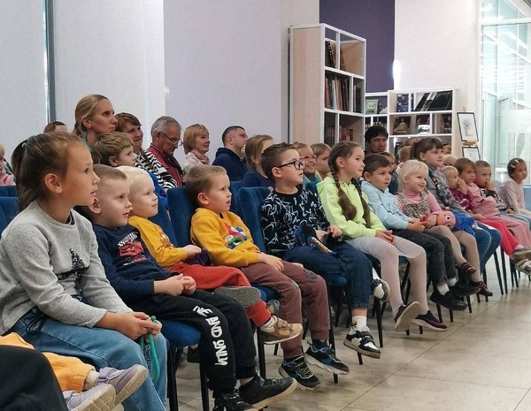 Праздник «Хоровод народных историй»