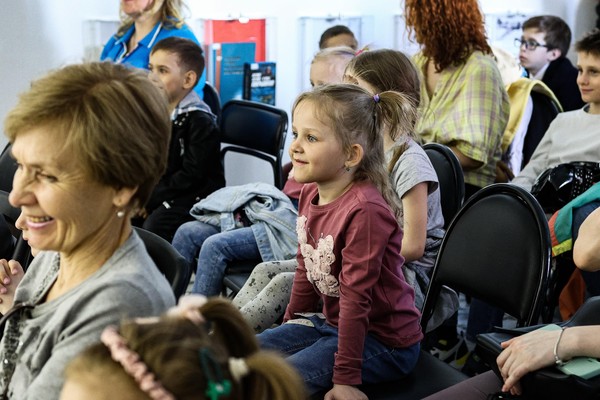 Сказ о гуслях под гусли с писателем Еленой Абрамкиной