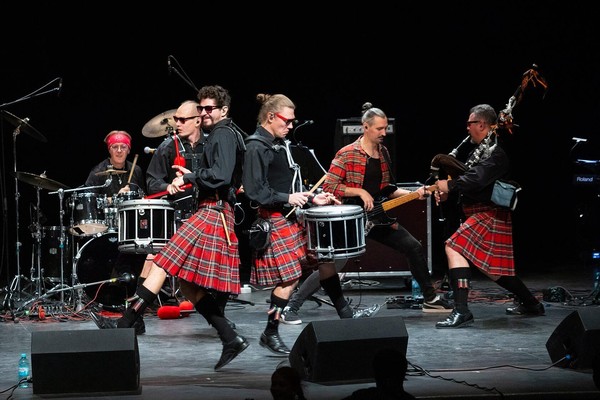 Шоу Артемия Воробьева «РОКовая волынка. От этники до рока. Разрушители стереотипов»