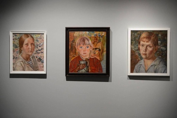 Выставка «Взрослым вход разрешен» и постоянная экспозиция Мраморного дворца