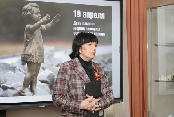 Урок памяти «И мужество, как знамя, пронесли»