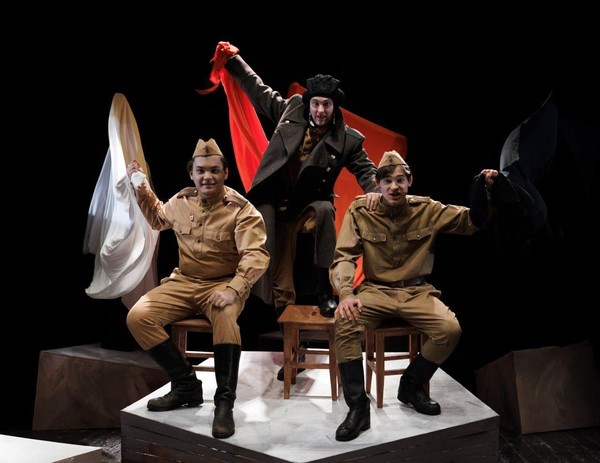 Спектакль «Русский характер»