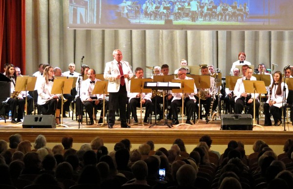 Концерт «Есть только миг…»