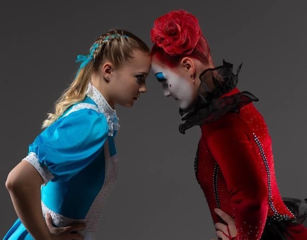 Спектакль «Алиса в Стране чудес: путешествие воображения»