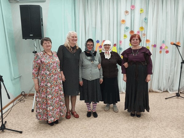 Посиделки «Апрельская капель»