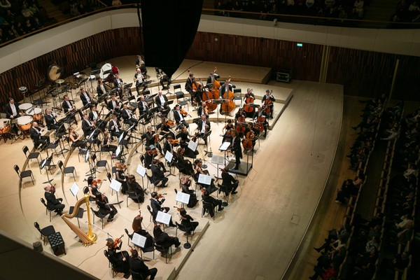 Тюменский филармонический оркестр. Чжан Лу