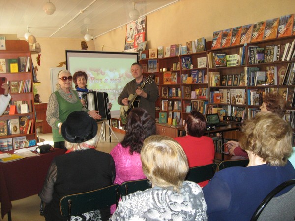 Литературно–краеведческий час «Наш город–родина талантов»