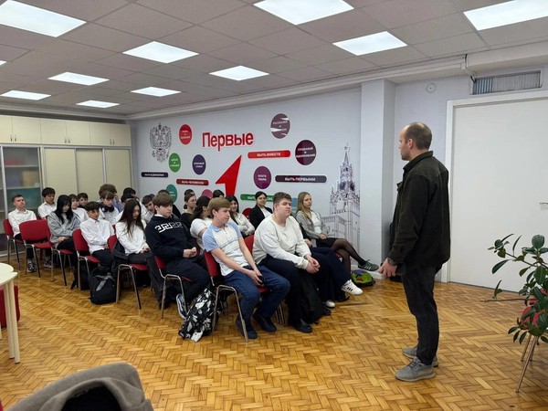 «Но помнит мир спасенный, мир вечный, мир живой…» час памяти