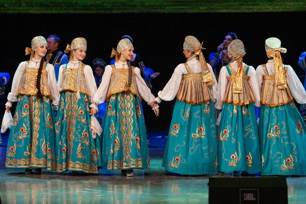 Мы – единая семья. Ансамбль песни и танца «Волга» им. Ионова