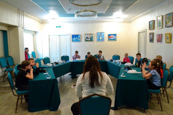 Командная настольная игра «Зверомафия»