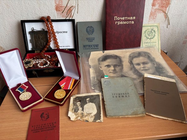 Познавательный час «Реликвии моей семьи»