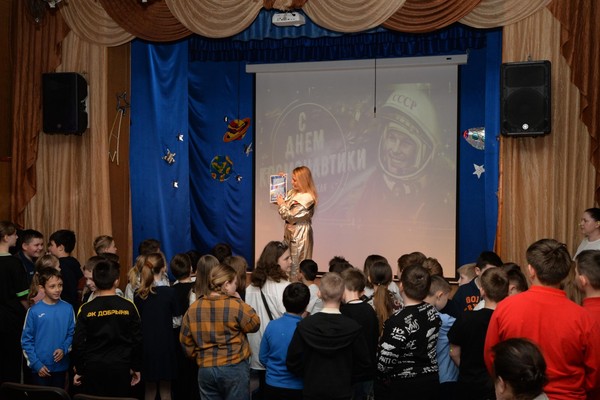 Культурно-образовательный час «Если быть, то быть первым»