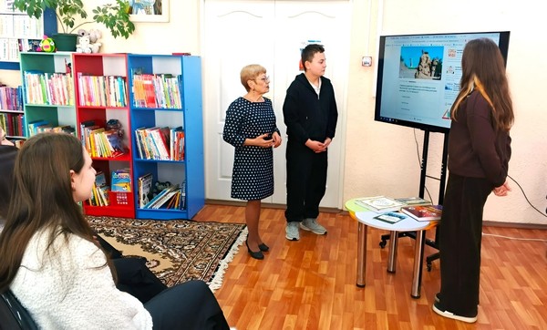 Этнографическое путешествие «Народным традициям жить и крепнуть»