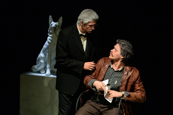 Спектакль «Ветер шумит в тополях»