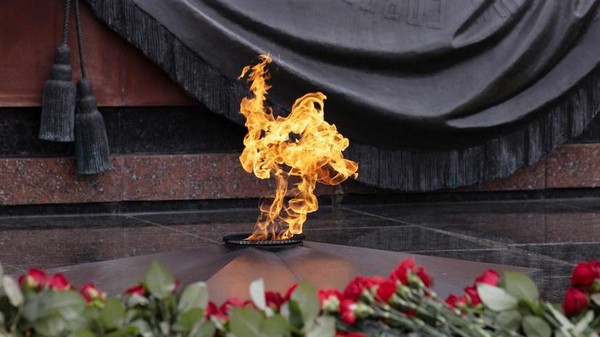 Обзор книжной выставки «Свидетельства геноцида: документы, лица, судьбы»