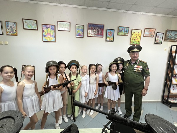 Классный час «Память и боль: Геноцид советского народа»