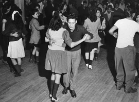 Танцевальный час «Ретро»
