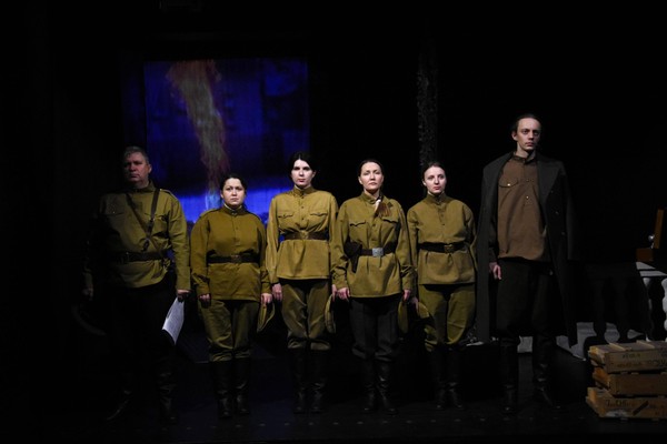 Спектакль «Не покидай меня»