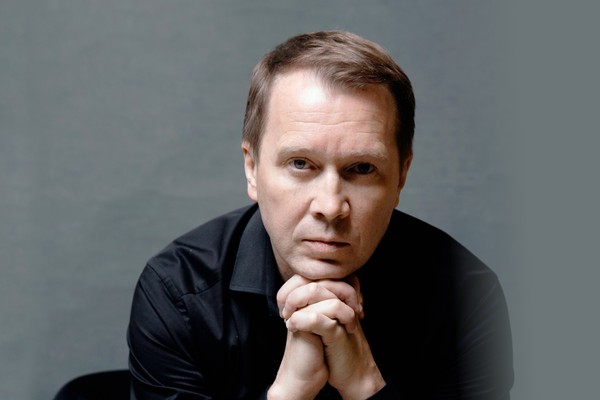 Евгений Миронов