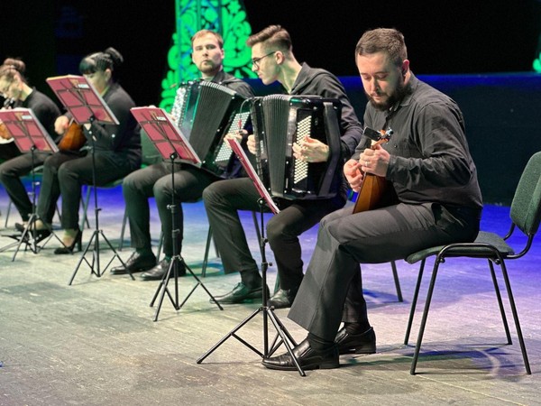 Музыкальная сказка для детей с песочной анимацией «По щучьему велению»