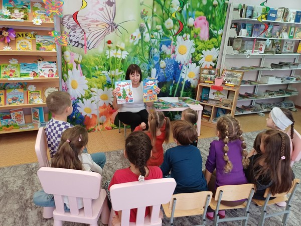 Сказочный калейдоскоп «Сказка по лесу идет...»