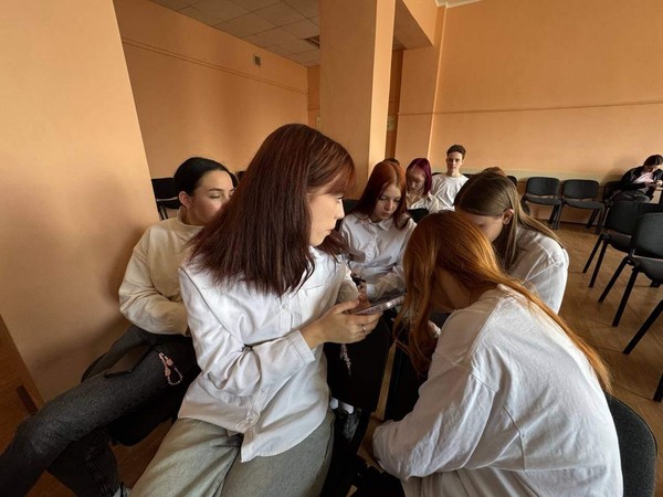 «За нами будущее»