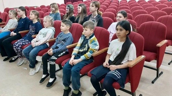 Этнокультурный час в рамках Дня коренных народов России «Из нас слагается народ»