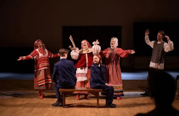 Иммерсивный спектакль «Сряда»