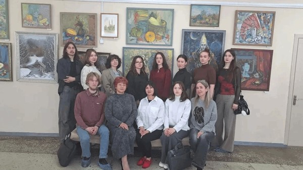 Встреча с студентами колледжа искусств