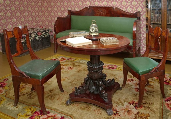 Беседа «Узоры императорского двора»