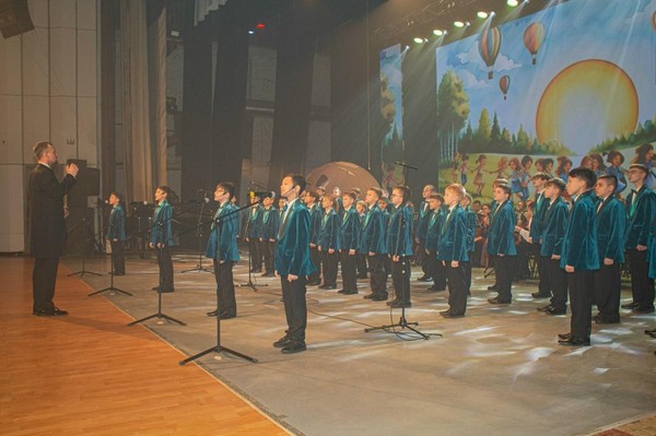 Отчетный концерт вокалистов «Звучат мальчишек голоса»